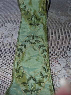 Taffeta Leaf Pattern Ribbon NEW